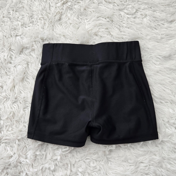 Under Armour Black Compression Shorts. Size Small. Good preowned condition. - Picture 2 of 7